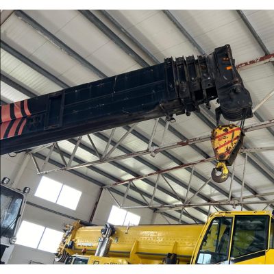 Crane LOKOMO 335 50t Original color Volvo Tractor