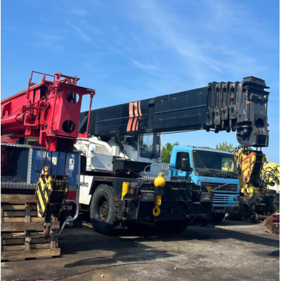 Crane LOKOMO 335 50t Original color Volvo Tractor